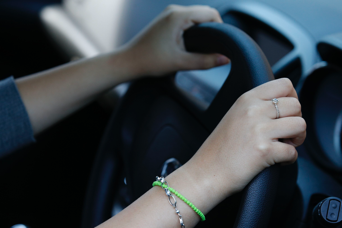 UK drivers warned wearing the wrong shoes can lead to £100 fine