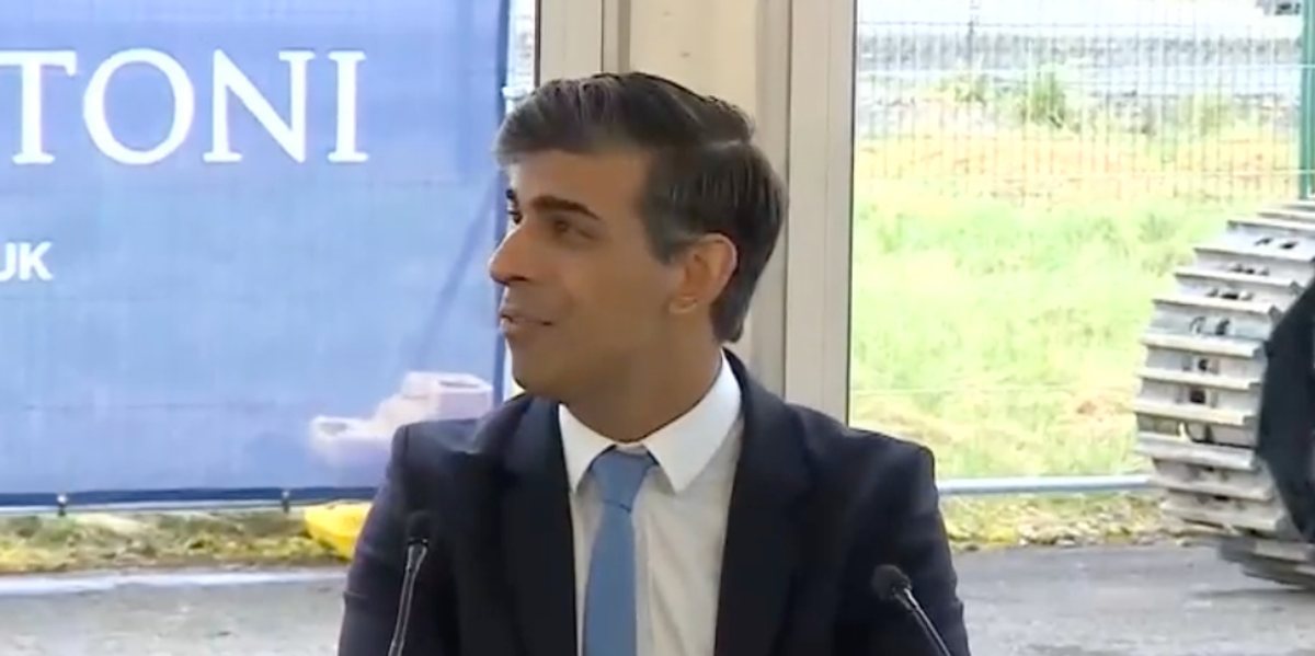 NextImg:Rishi Sunak defends UK economy as he lauds 'groundbreaking development'
