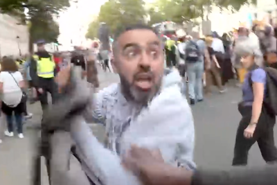 WATCH: Protester appears to assault GB News reporter during ‘anti-racist’ protests in London