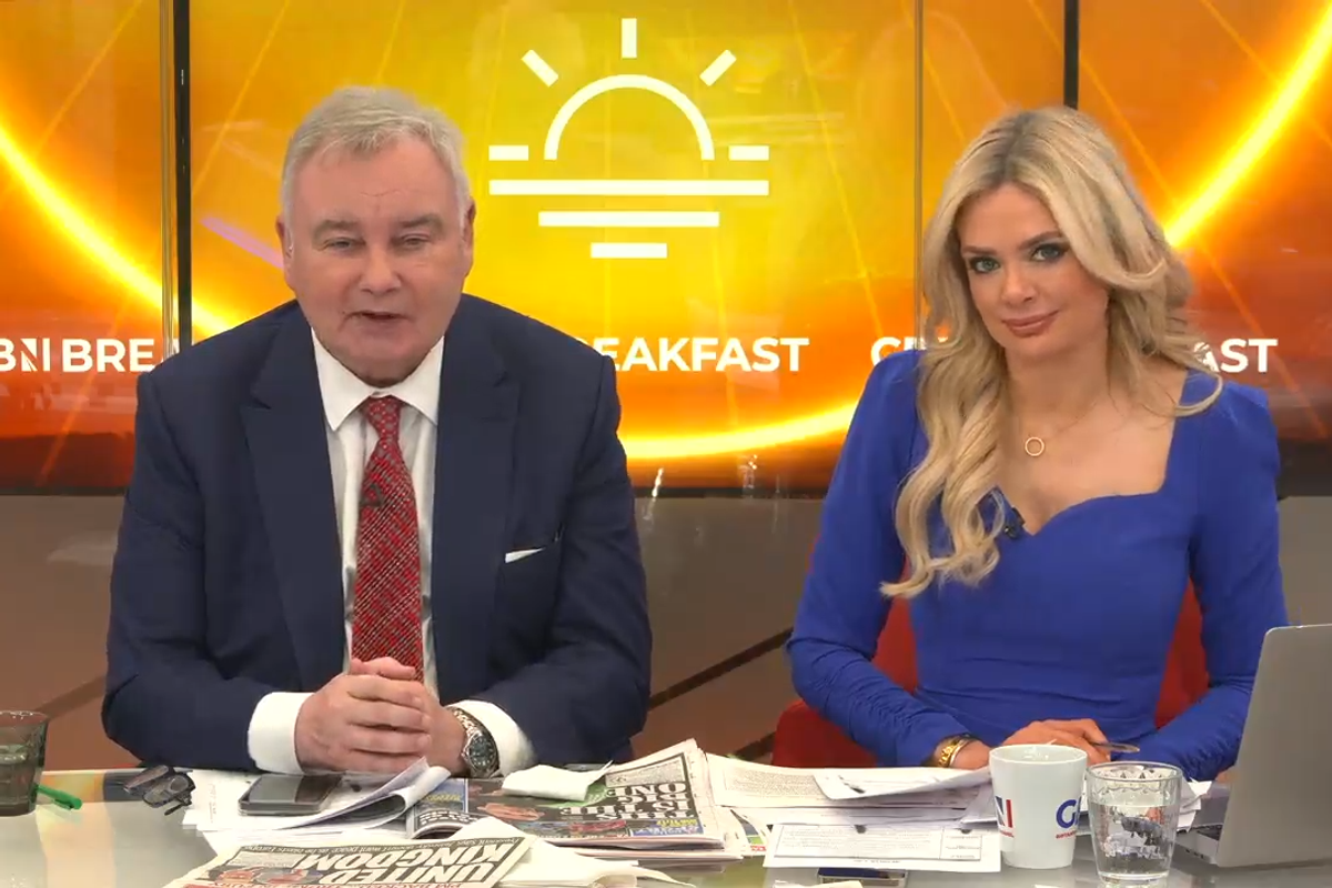 WATCH: Eamonn Holmes and Ellie Costello pay touching tribute to Dol...