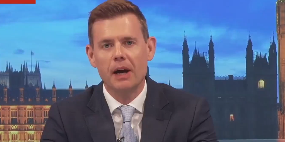 NextImg:'Is the Government gaslighting us into believing they have the migrant crisis under control?'