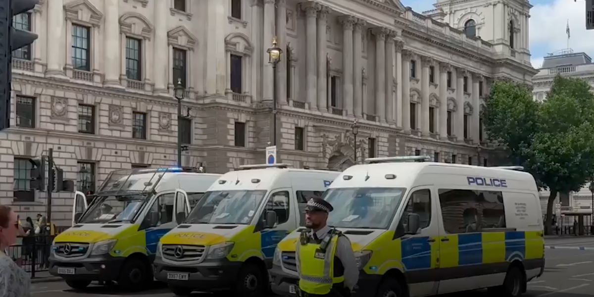 NextImg:No10 placed on lockdown as staff urgently moved to secure rooms