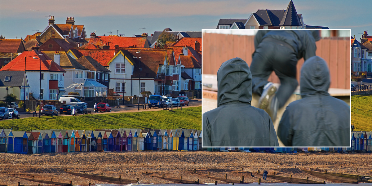 NextImg:Beautiful seaside town compared to Bronx after being 'overrun by wannabe gangsters'