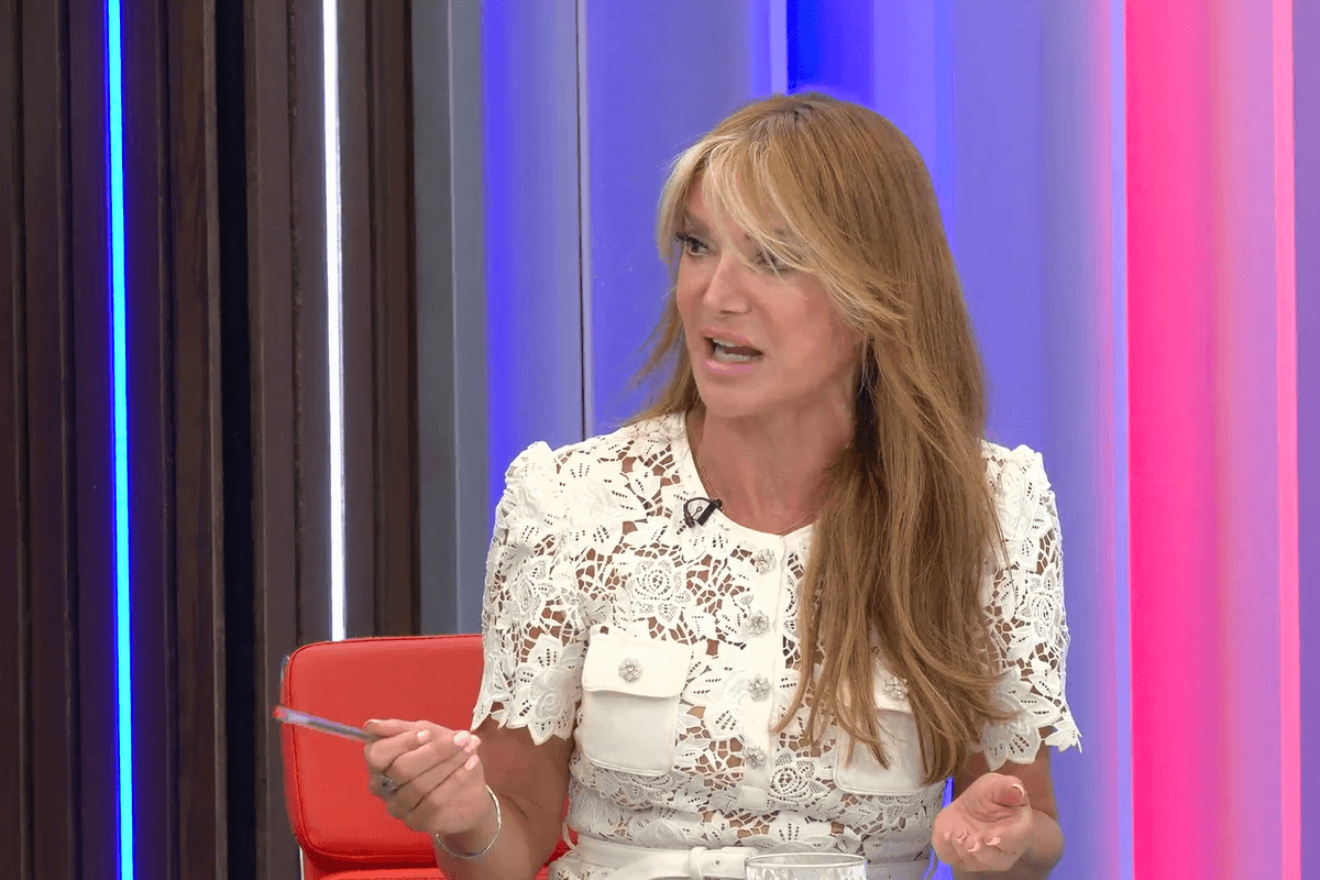 The French 'have barely got their feet wet' in dealing with illegal migrants, Cundy says