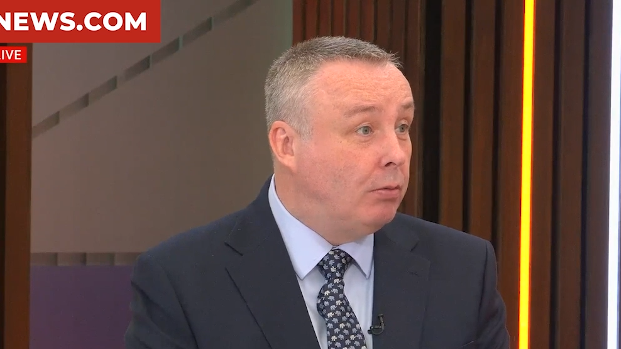 WATCH: Mark White predicts 'less than a dozen' migrants c...