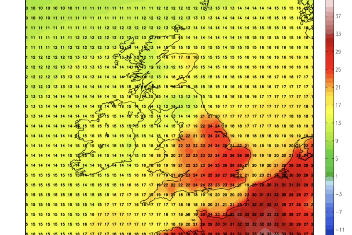 UK weather: Plume of hot air to bring summer-like 27C to Britain as tropical air sweeps in from Europe