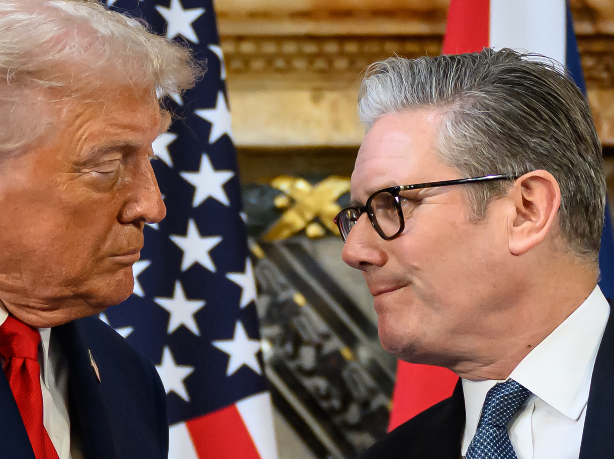 It took less than two minutes for Keir Starmer’s mask to slip — this is Donald Trump's red line —...