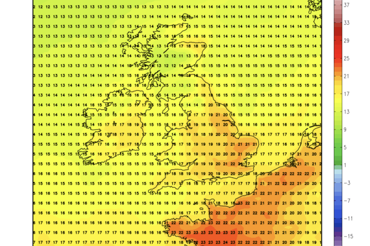 UK weather: Tropical hurricane set to kick start 20C Indian Summer as plume of warmth to swoop in
