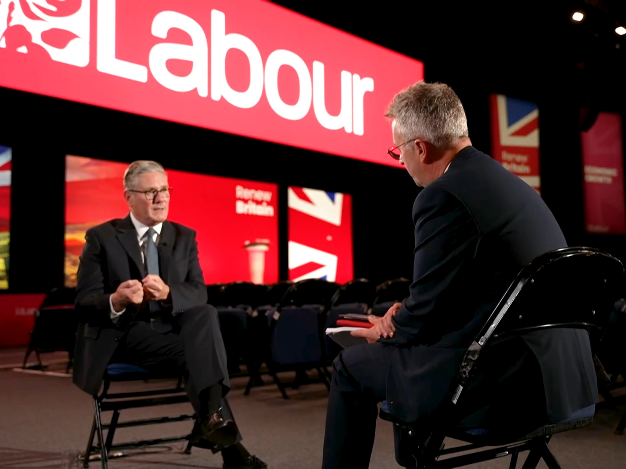Keir Starmer pushes ahead with Digital ID as PM ignores fury from 2.6 million Britons