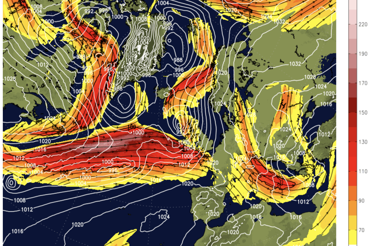 UK weather: Britain to be ploughed with barrage of tropical wind and rain as bolting 200mph jet stream set to trigger major shift