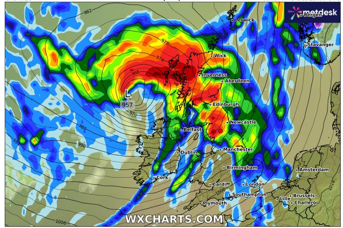 Storm Amy to batter Britain with 100mph explosive winds as schools forced to shut