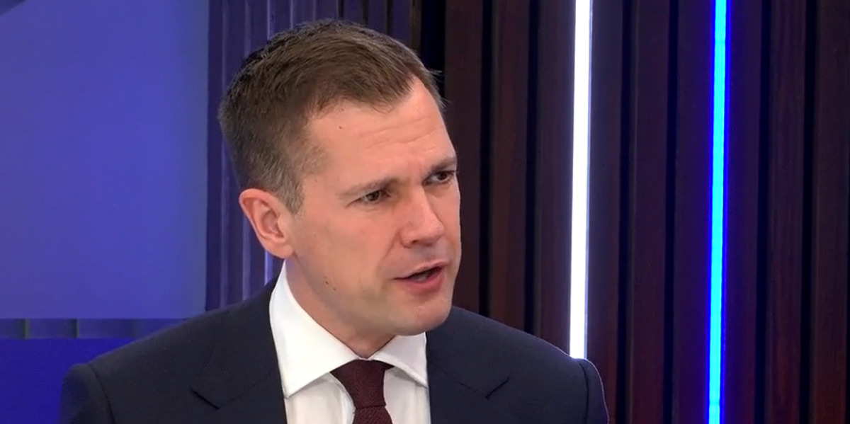 NextImg:Robert Jenrick calls out Labour's 'fake argument' for ID cards - 'They're in cloud cuckoo land!'
