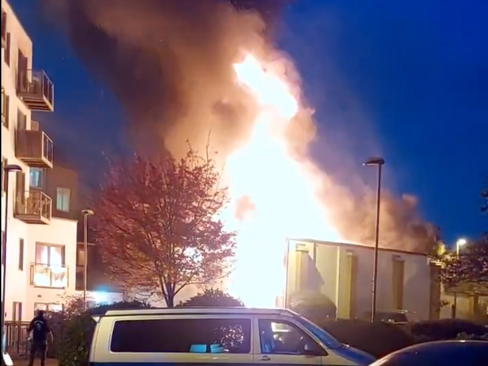 Forest Hill fire: 100 firefighters rush to scene as property engulfed in flames