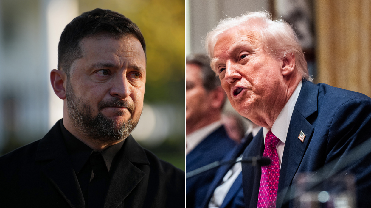 Donald Trump urges Volodymyr Zelensky to hand over territory to Russia for peace in tense showdown