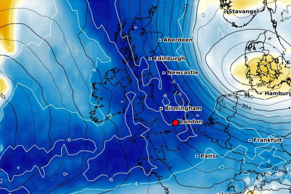 UK weather: Arctic plunge sends temperatures tumbling to -5C as Storm Benjamin brings Polar winds