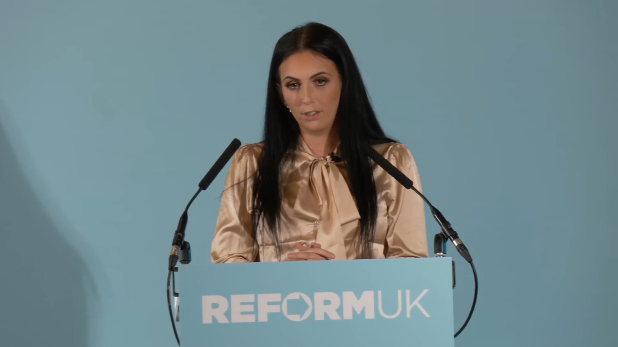 WATCH: Grooming gangs survivor Ellie-Ann Reynol...