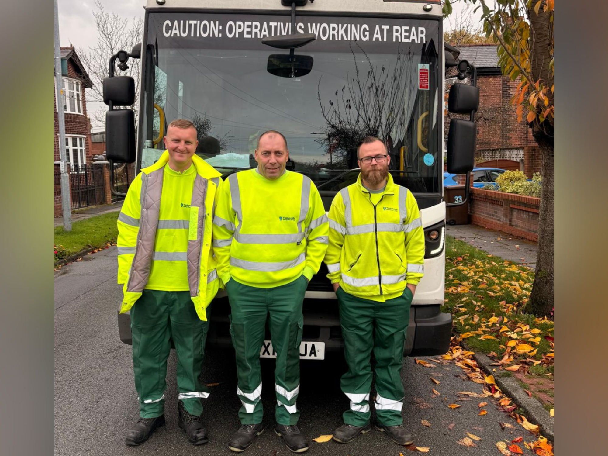 Kindhearted binmen rush over to help pensioner who had fallen as daughter praises 'amazing' actions