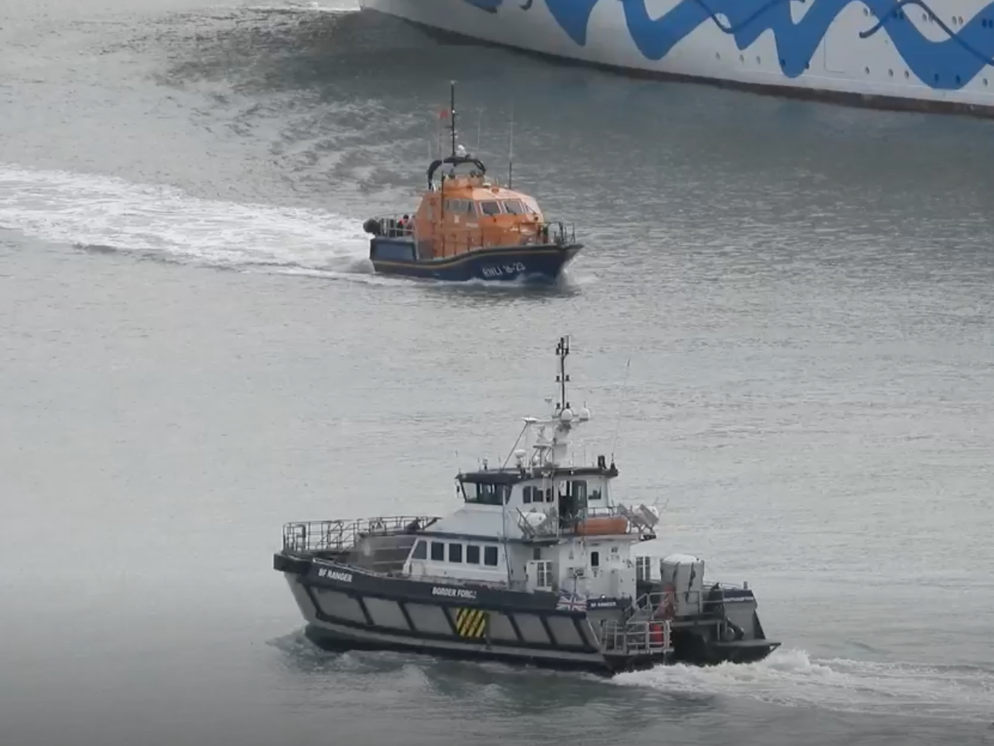 More than 600 small boat migrants surge across the Channel for the first time in a fortnight