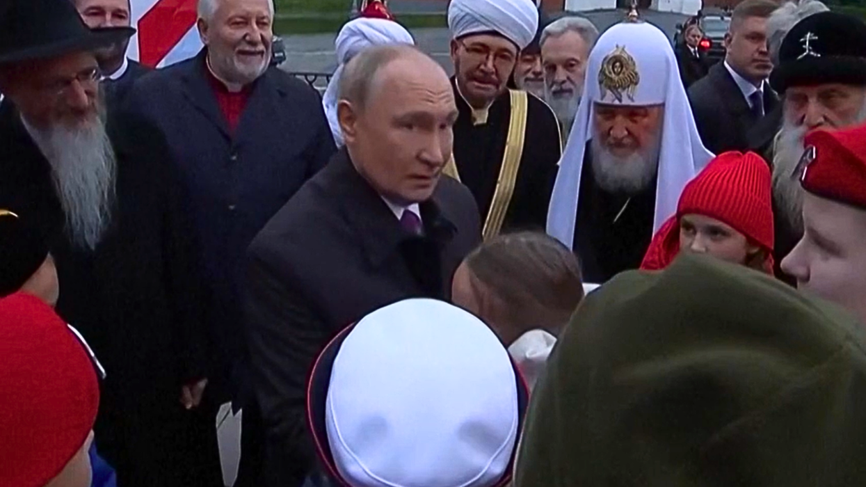 Vladimir Putin humbled in public as schoolgirl, 11, rips into Russian failures to his face