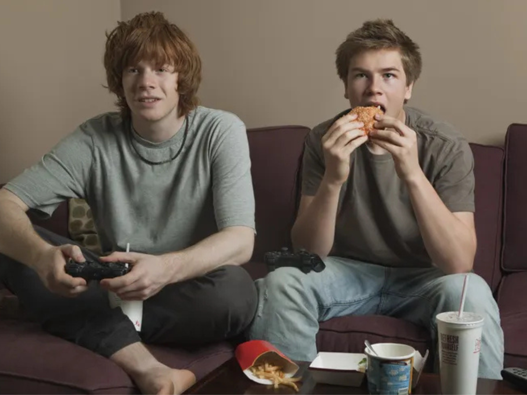 'Urgent action needed!' Government orders probe into soaring levels of inactivity among young Britons