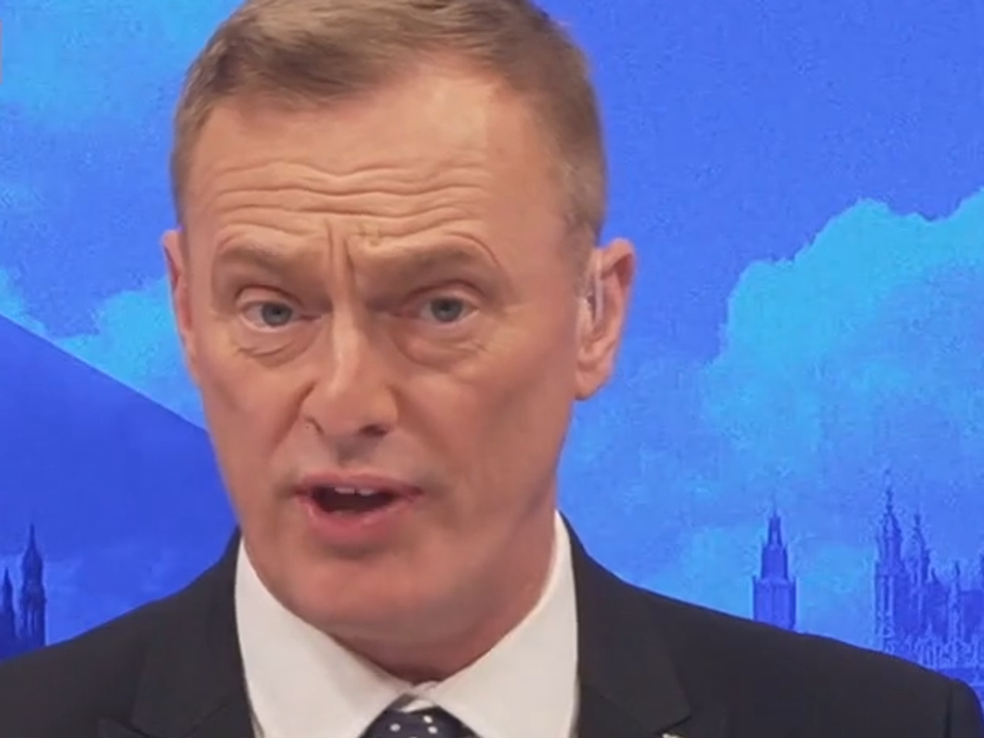 Martin Daubney points out 'final insult' as fresh Hokey Cokey migrant returns to Britain