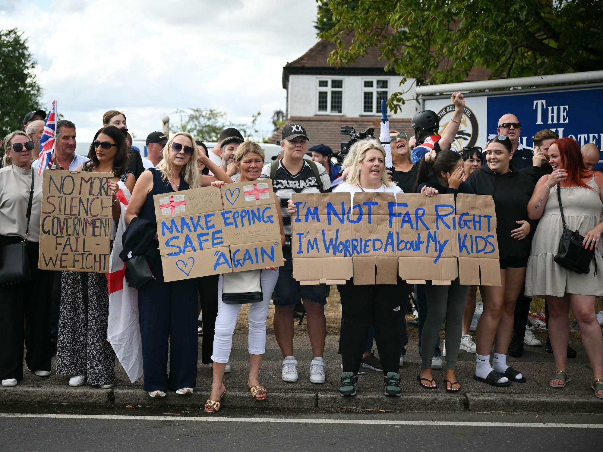 SNAP POLL: Does Epping show Labour is prioritising illegal immigrants over locals? VOTE NOW