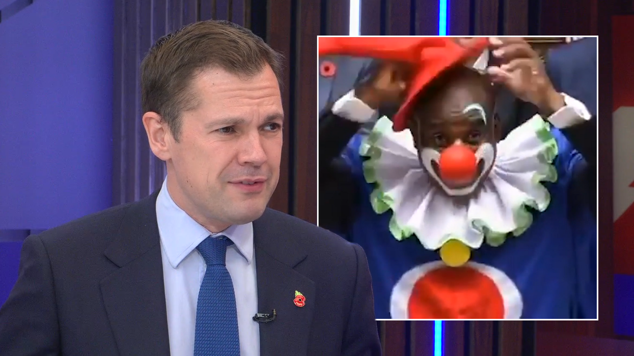 Watch Robert Jenrick's hilarious 'apology' to D...