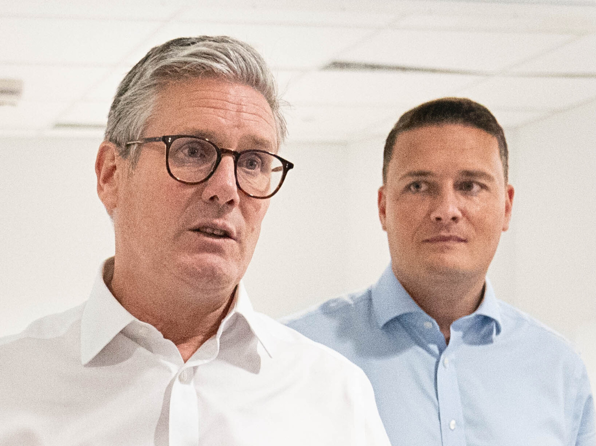 Politics LIVE: WAR in No10 - 'Hated' Keir Starmer 'faces ousting in weeks as rivals ready 50 fron...