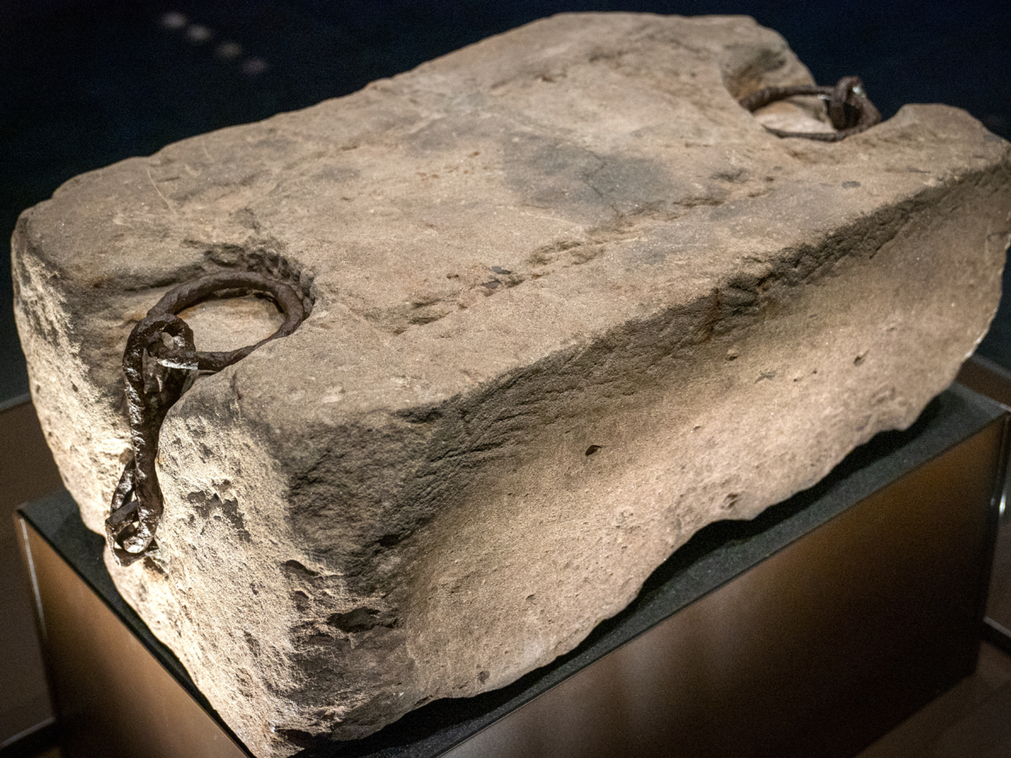 True story of Stone of Destiny's missing pieces revealed in extraordinary new research