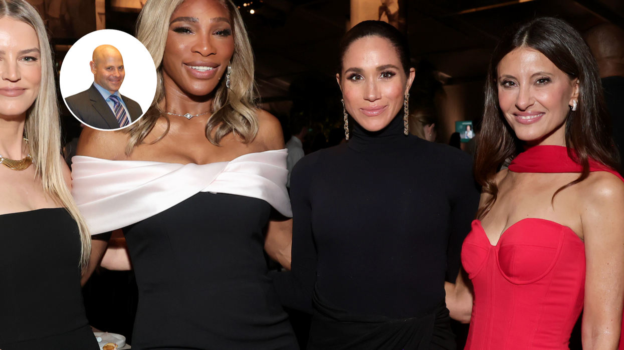 Meghan Markle expressed her disdain for Britain with the smallest gesture on Remembrance weekend - Lee Cohen