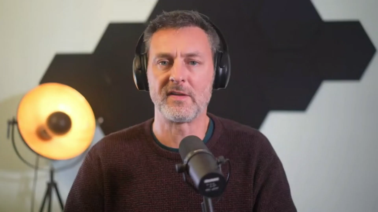 WATCH: Leo Kearse blasts 'woke' children's book as 'flat Earth insanity'