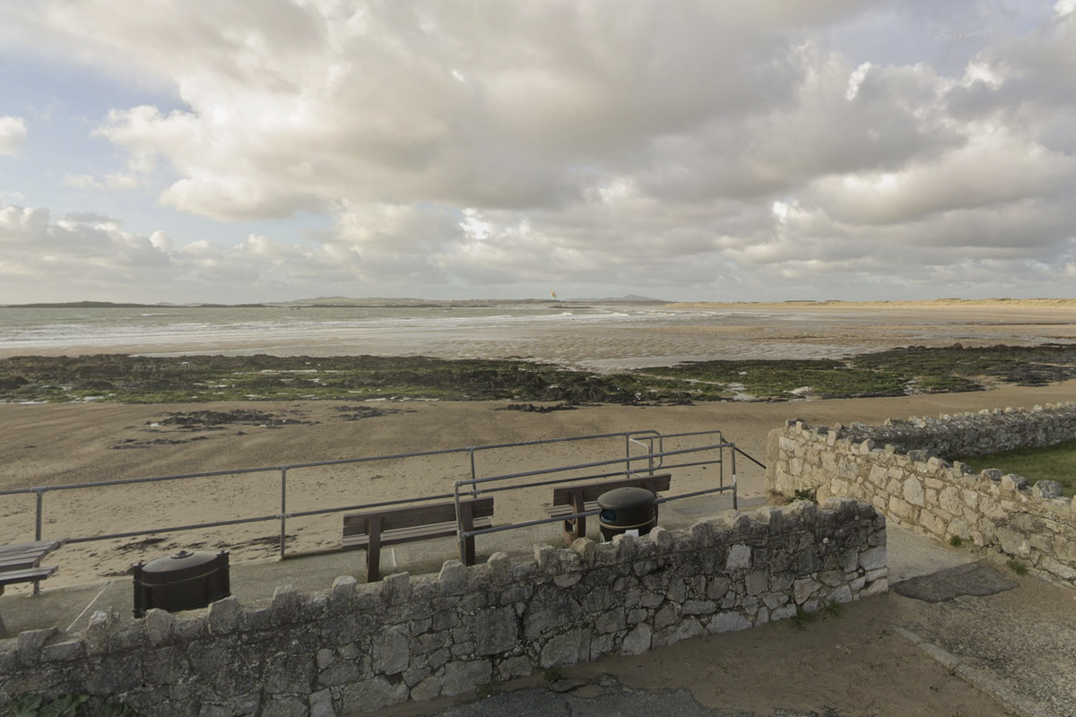 UK hit by earthquake as 'sudden' tremor recorded off Welsh coast