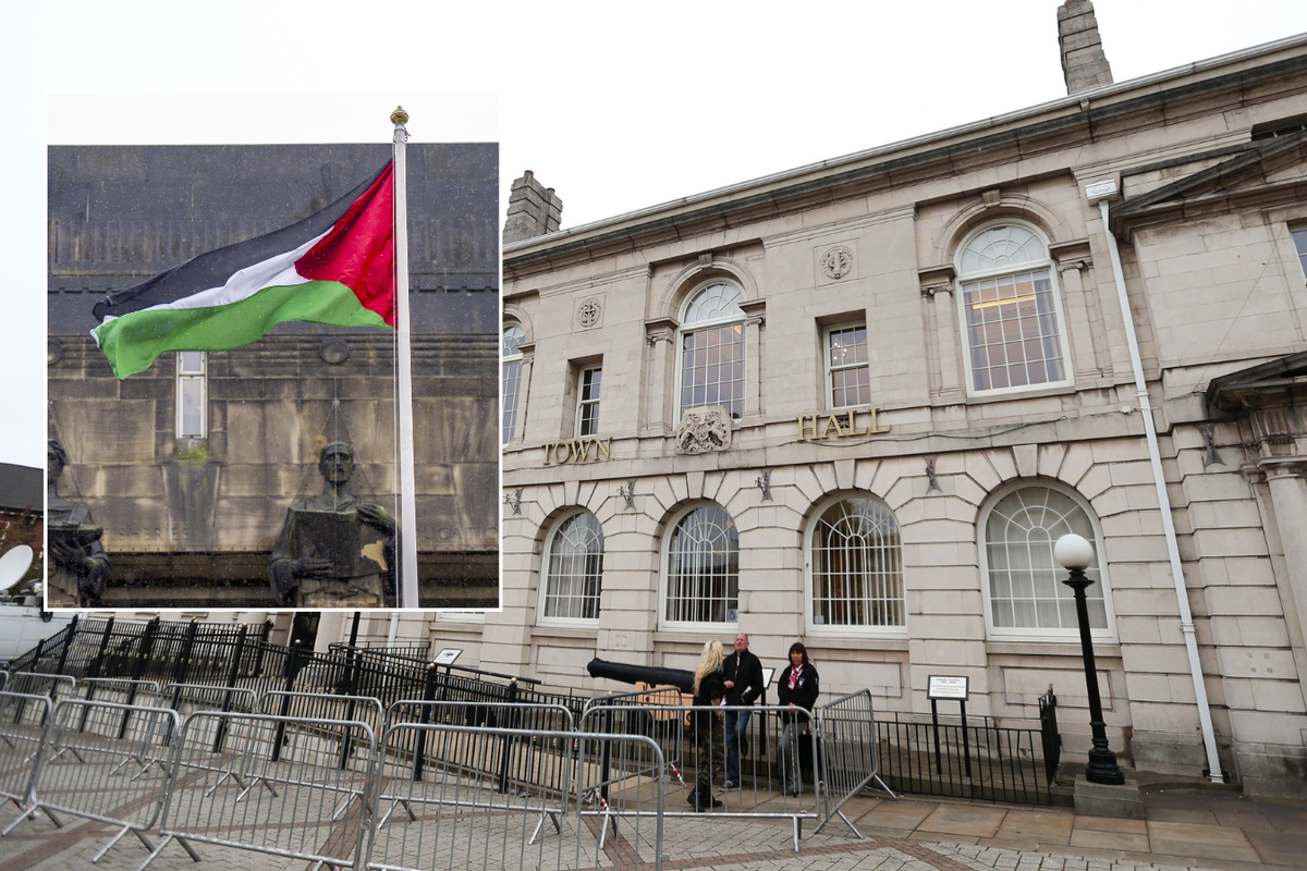 Council agree to fly Palestinian flag from Town Hall for UN 'solidarity day'