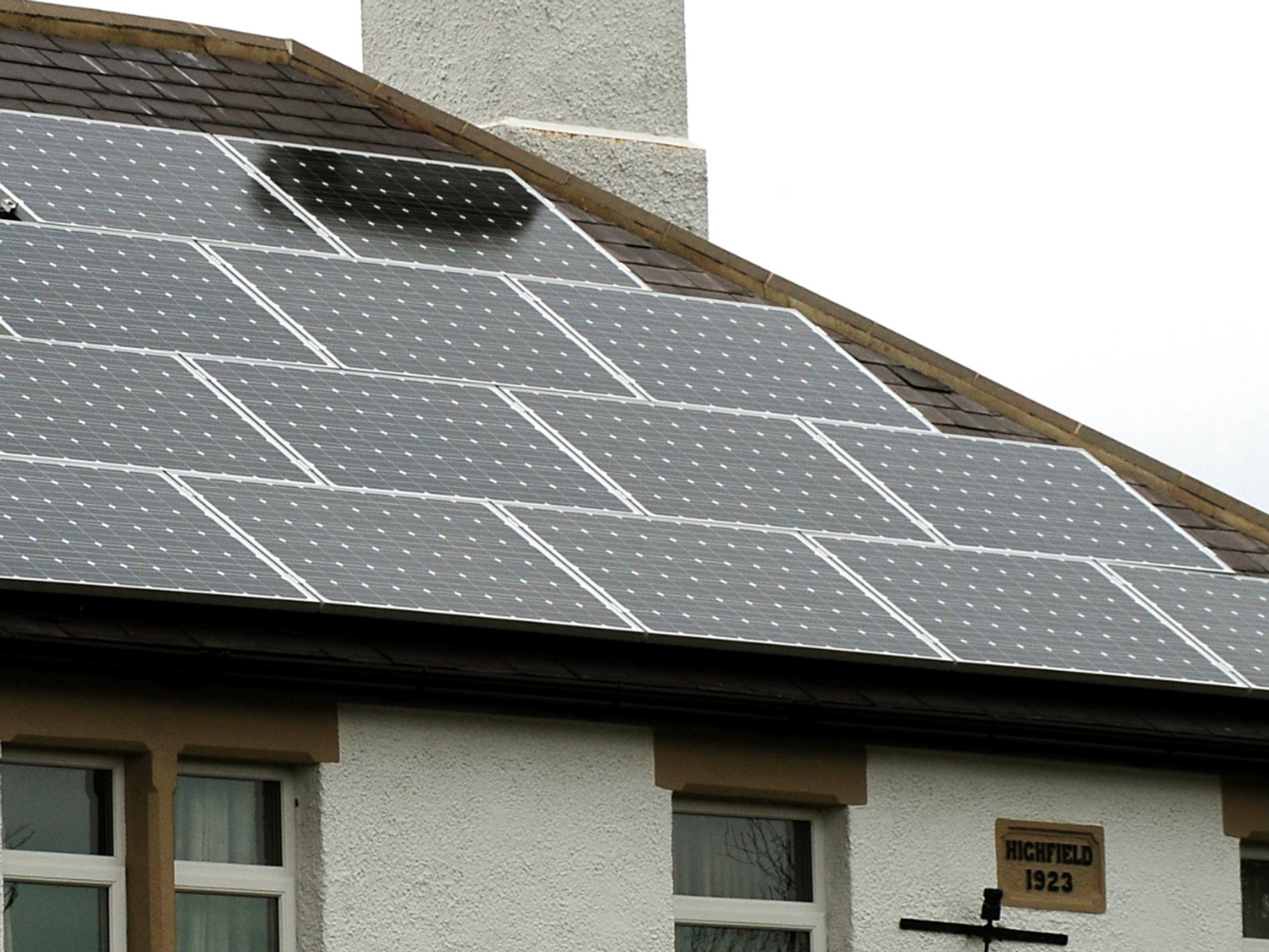 Couple 'live like moles in the dark' after neighbours' scaffolding blocks out their solar panels