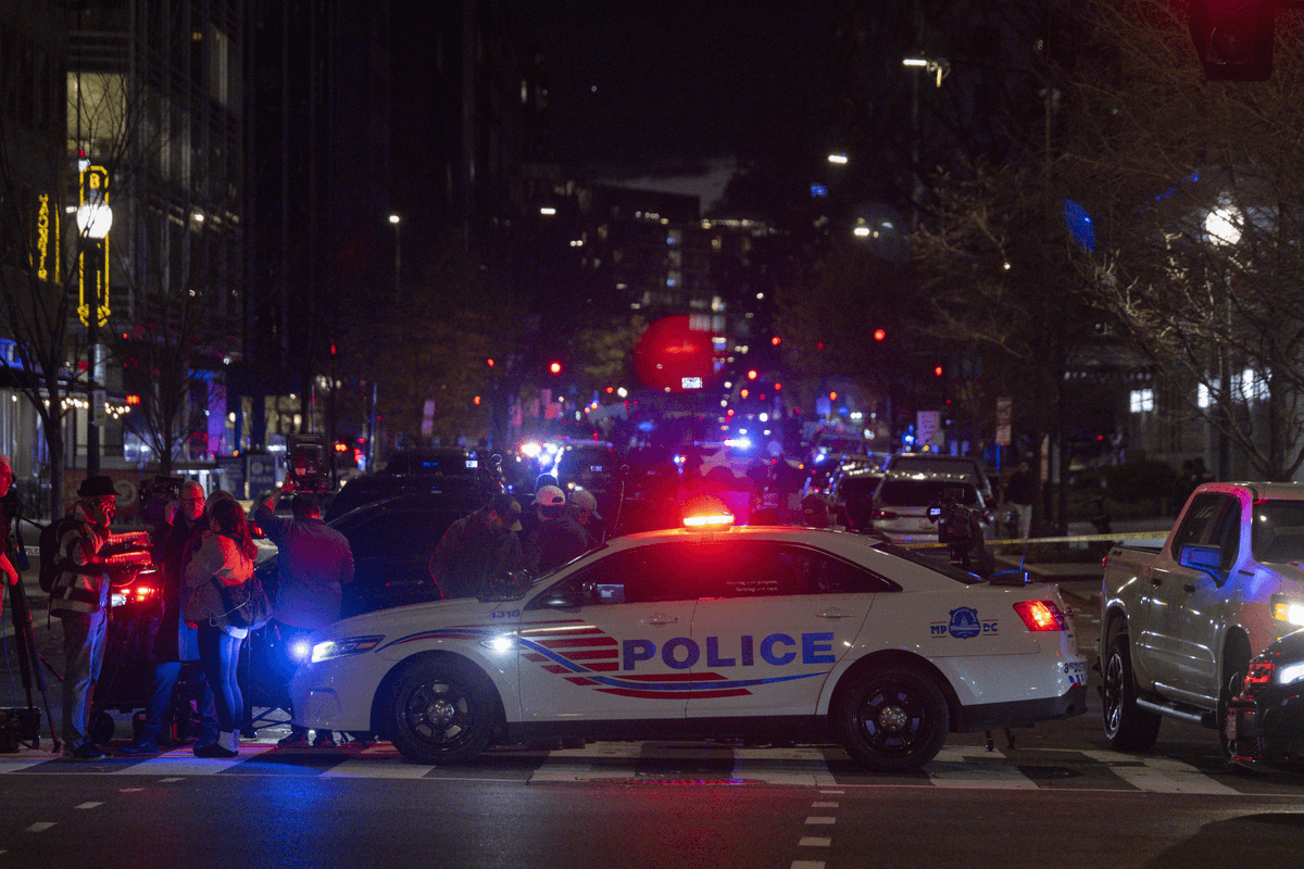 Suspect in Washington DC shooting revealed to be Afghan national, 29 - FBI launches terror probe