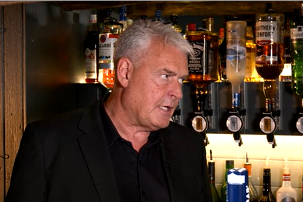 'The worst I've seen!' Lee Anderson appalled after guest pulls 'truly pathetic' pint