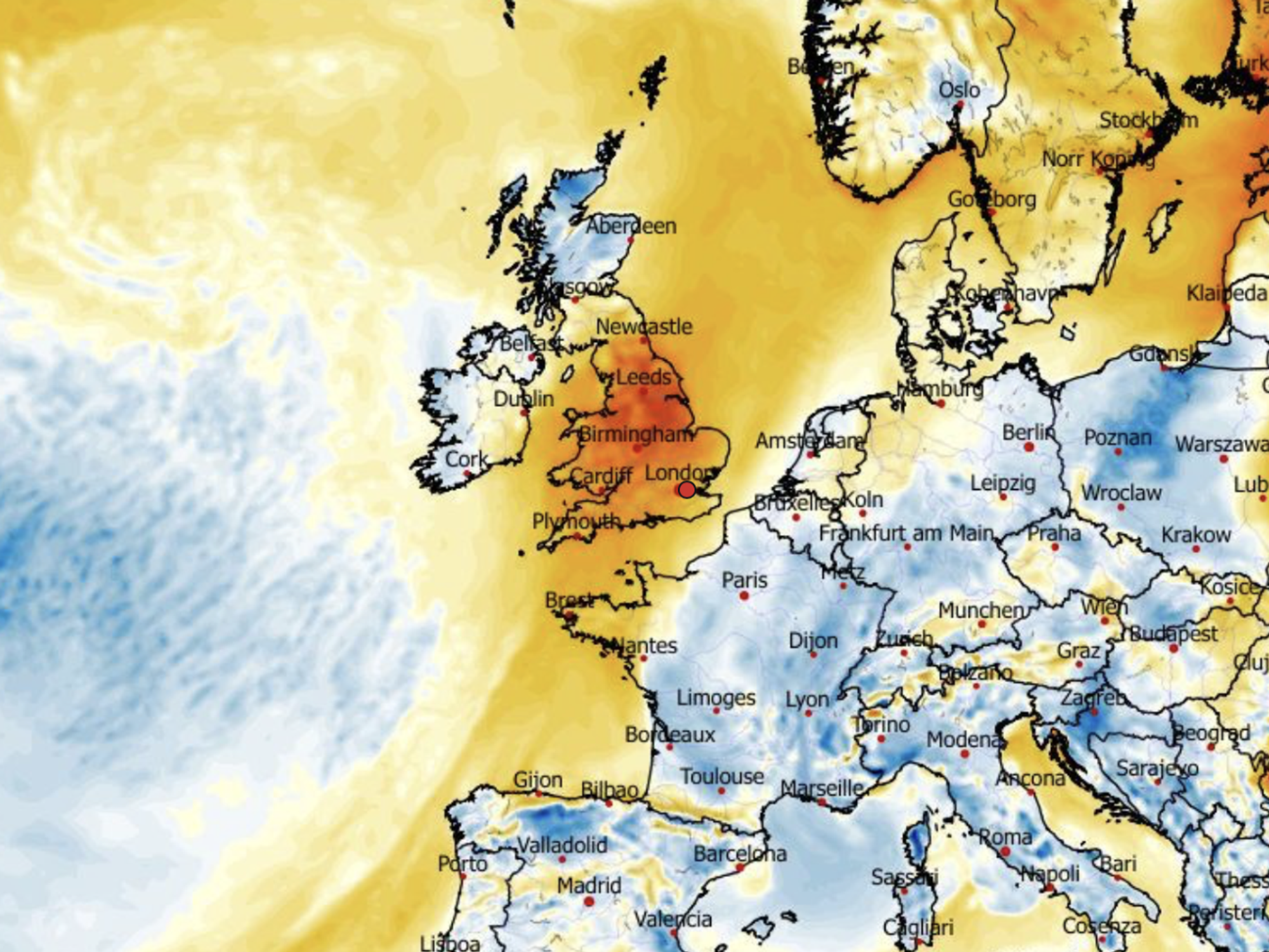 UK weather: Hopes of White Christmas take hammering amid 'bubbling temperatures'