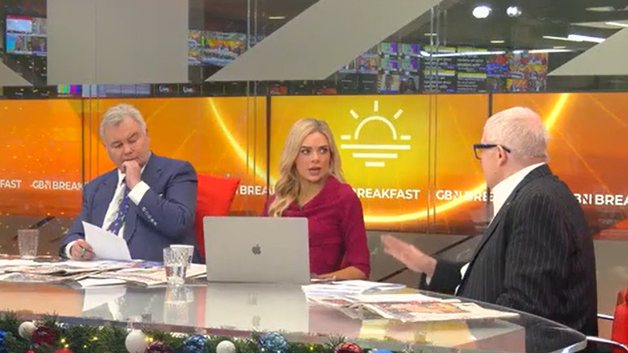 WATCH: Eamonn Holmes reveals annoyance behind crossing the road - 'It's destabilising!'