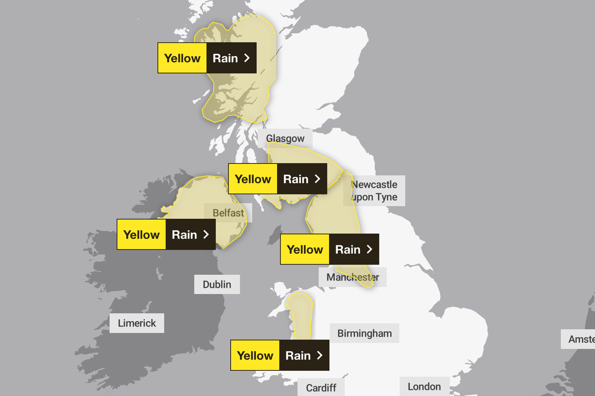 UK weather: Met Office issues five rain warnings as Britain braces for floods on washout weekend