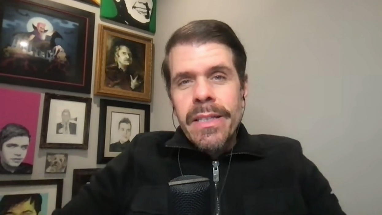 WATCH: Perez Hilton pays tribute to Rob Reiner and his wife after 'horrific' deaths