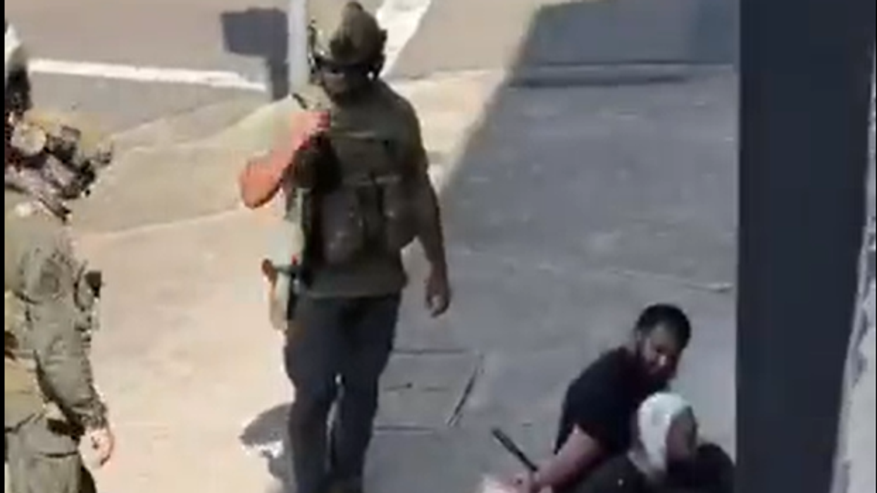 Armed Sydney police ram into car and arrest five men en route to Bondi Beach just days after terror attack