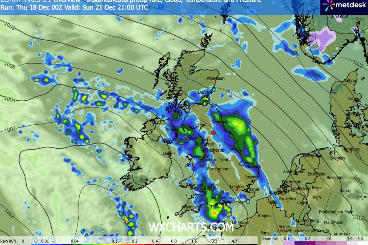 UK weather: Britain set to be bashed by stormy blast in run-up to Christmas as drivers warned of 'dangerous' road conditions
