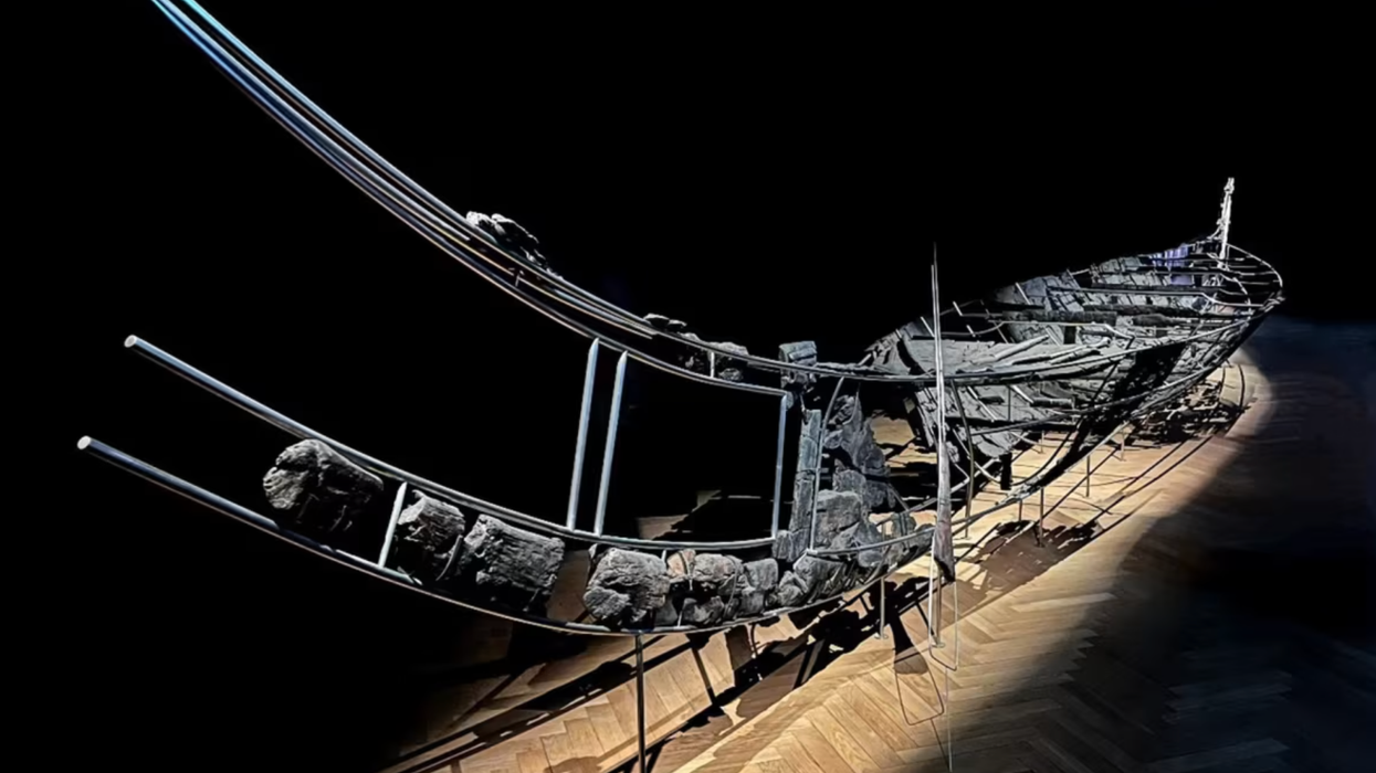 Ancient fingerprint found on a boat could help solve 2,000-year-old mystery