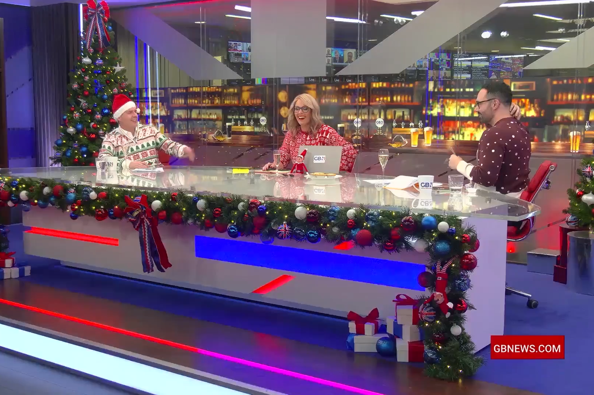 WATCH: Panel left in fits of laughter as they try to film Michelle Dewberry Christmas special