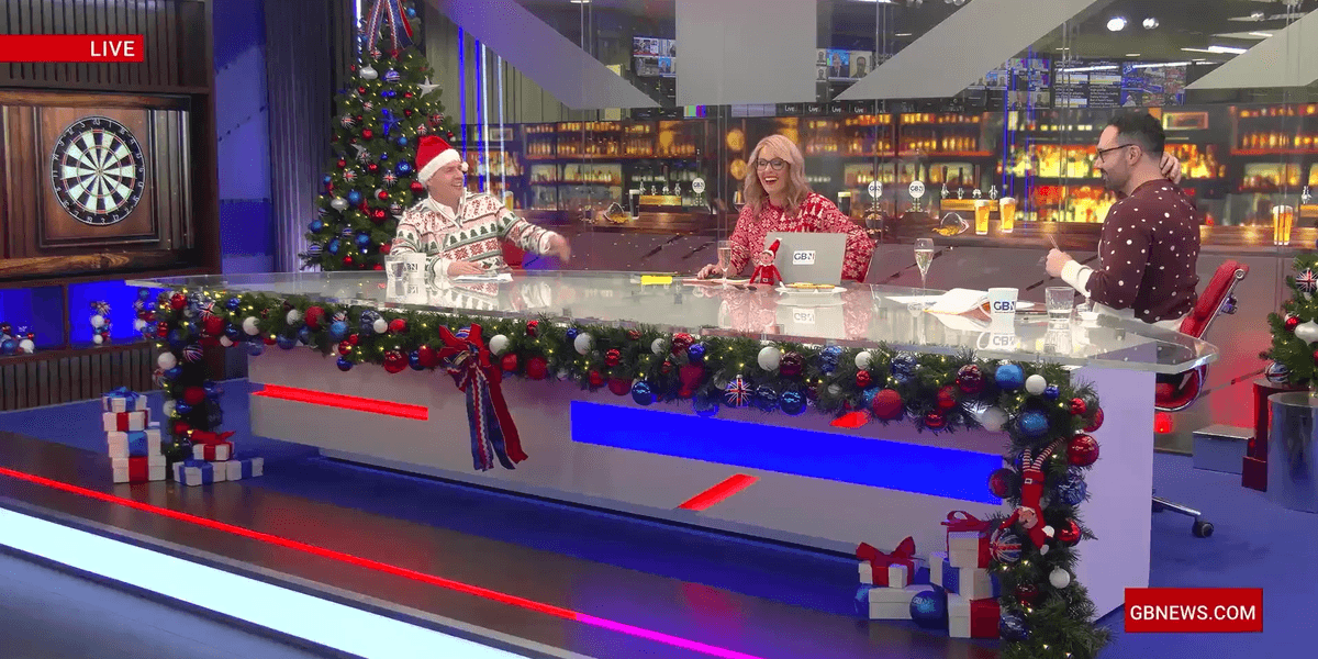 Panel left in fits of laughter as they try to film Michelle Dewberry Christmas special Panel left in fits of laughter as they try to film Michelle Dewberry Christmas special