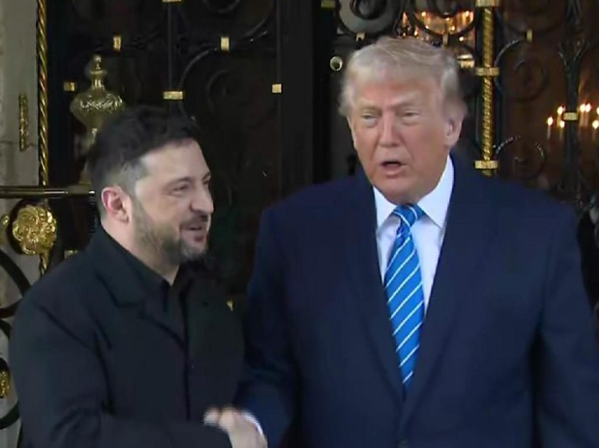 Donald Trump insists ‘we have the makings of a deal’ as Voldoymyr Zelensky arrives at Mar-a-Lago ...
