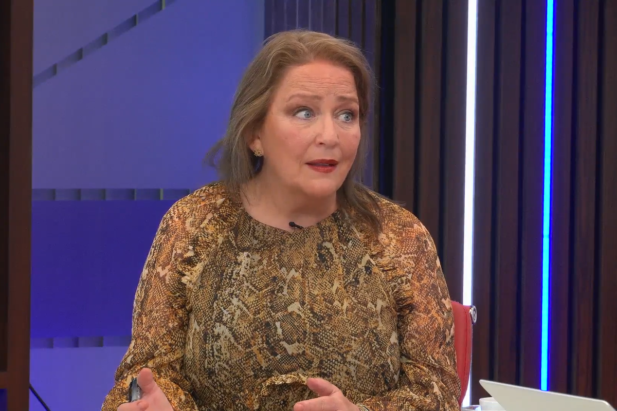 WATCH: Clare Muldoon fears 'dystopian' move by Keir Starmer amid plans to seize migrant phones