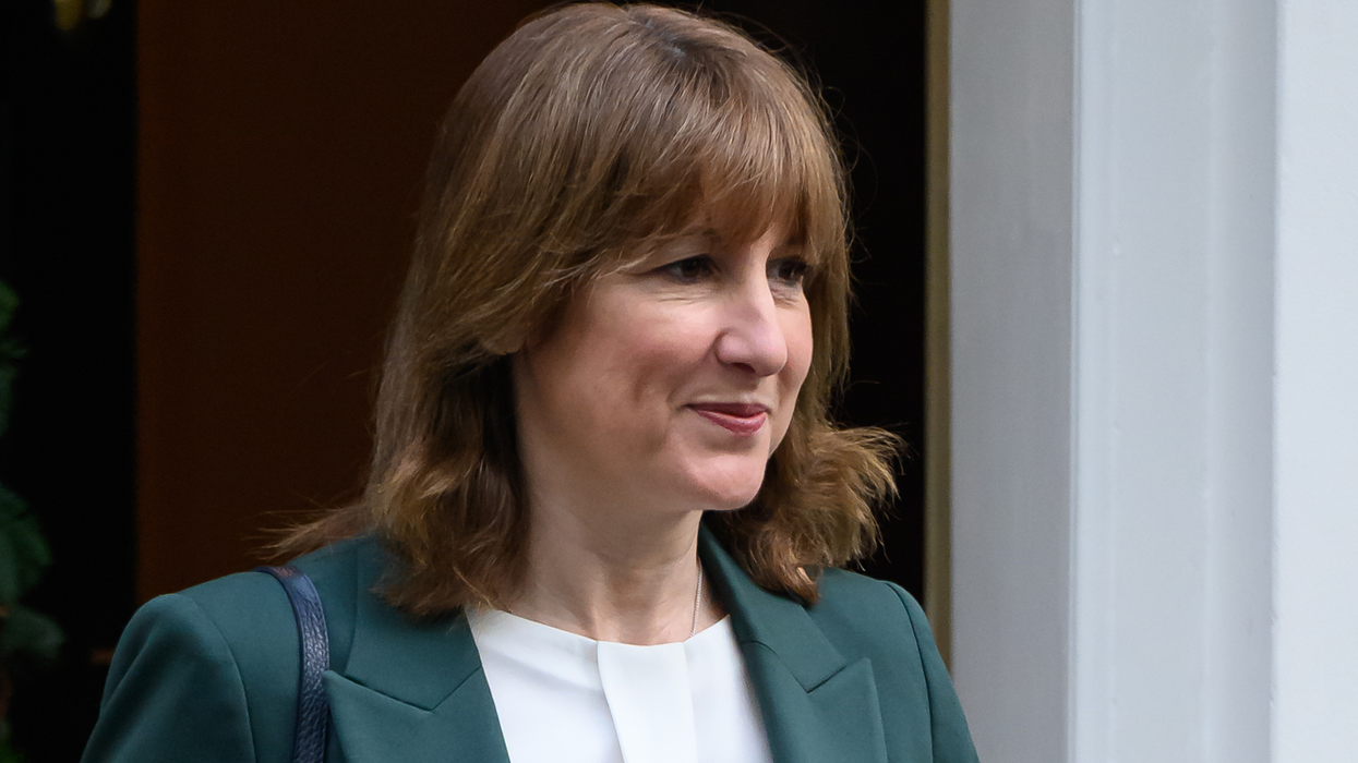 Rachel Reeves blocks much-needed financial support for pubs despite Keir Starmer admitting they w...