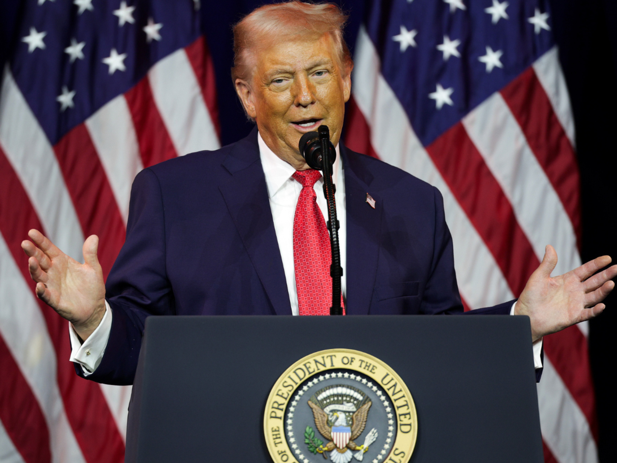 Donald Trump 'in line for $3billion windfall' as Venezuela hands over up to 50 million barrels of...