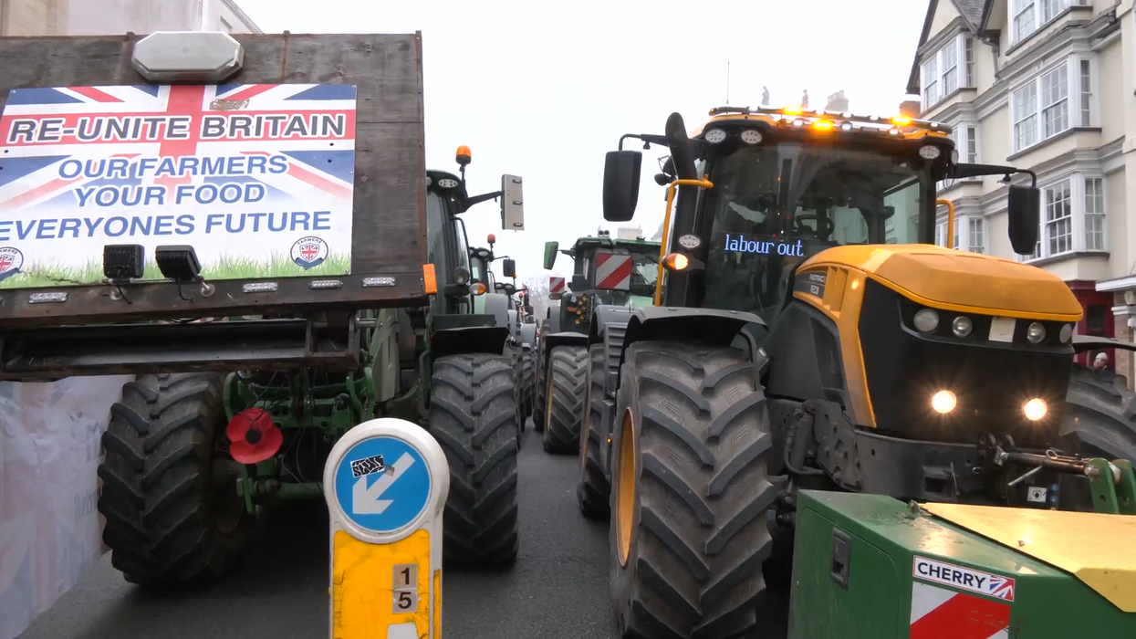 WATCH: Farmers descend on Oxford Farming Confer...